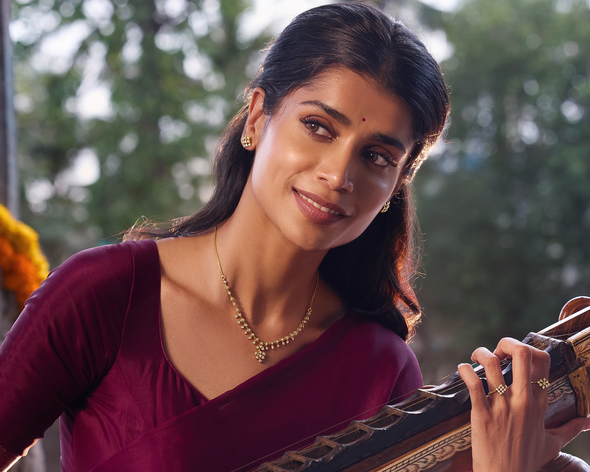 Set Kalung Berlian CaratLane: Gaya Trending Teratas