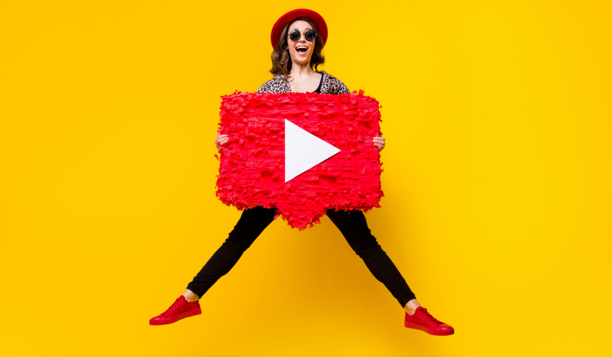 Branding YouTube: Bersinar di Panggung Digital